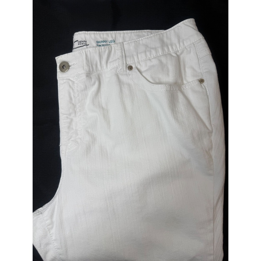 INC International Concepts White Skinny Leg Slim Tech Fit Jeans 20W
